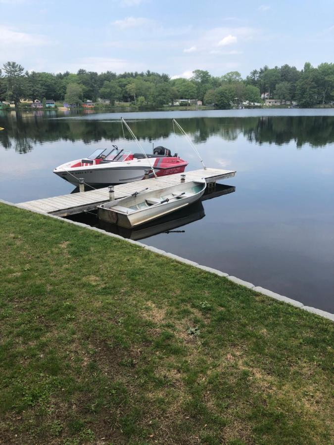 Welcome To The Lake Northwood Exterior photo